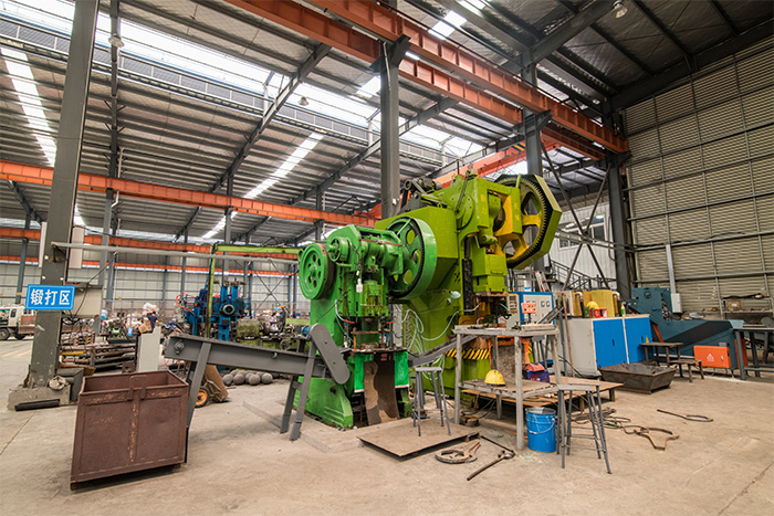 鄂尔多斯网架配件-锥头加工车间